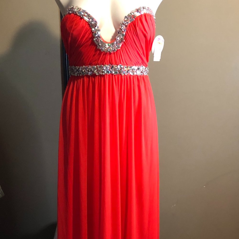 Deb Coral rhinestone strapless dress NWT